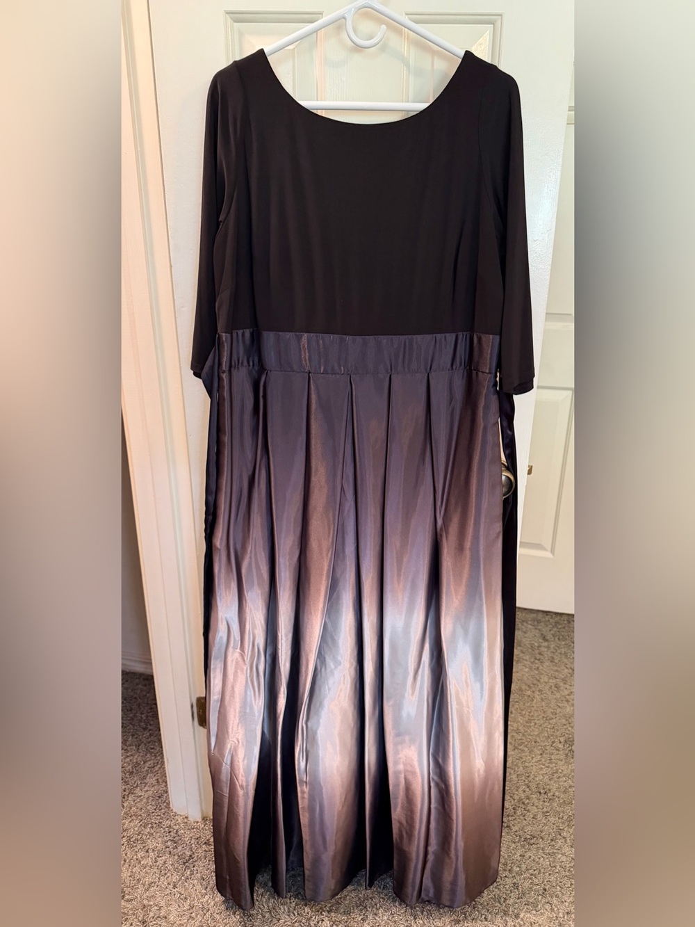Dillard’s Ignite Evenings Ombre Satin 3/4 Sleeve Tie Waist Evening Gown Formal - Picture 3 of 12